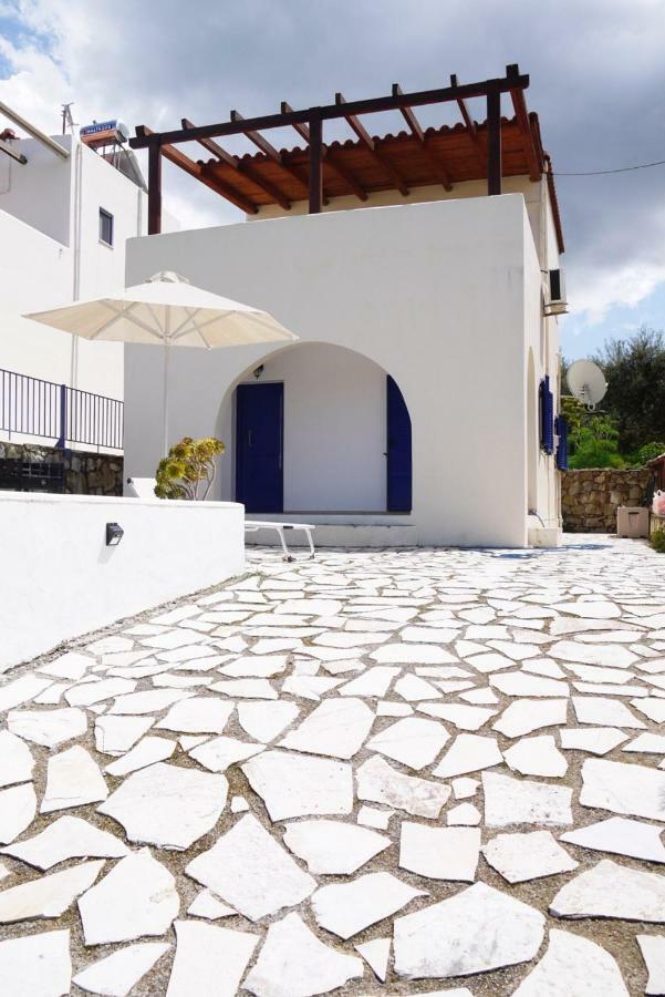Villa Elan Mourion  ภายนอก รูปภาพ